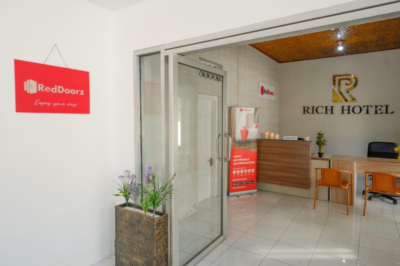 Reddoorz Near Mataram University Exterior photo